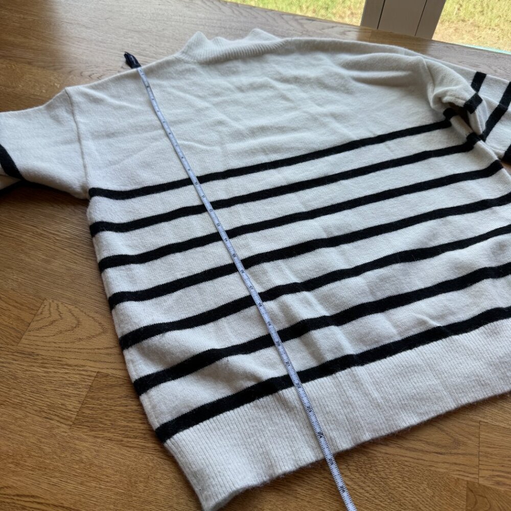 Nautical Style Striped Sweater Size XL - Picture 6 of 6